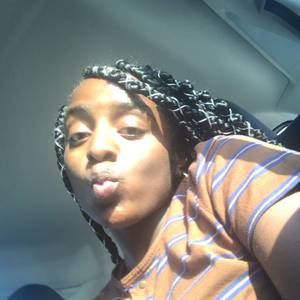 Meet your Posher, Markeya